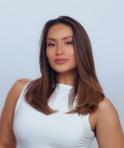 Vote for Leslie Lopez